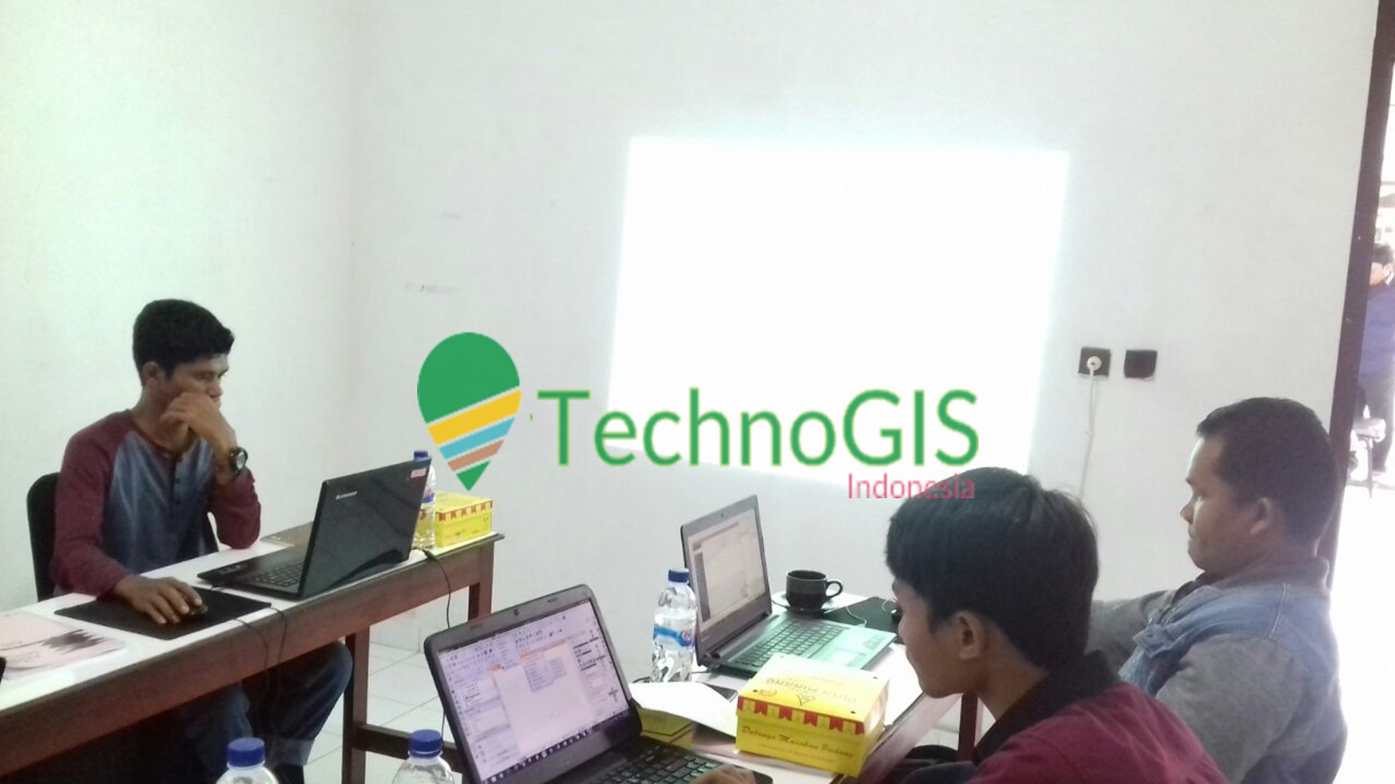 pelatihan qgis technogis 4