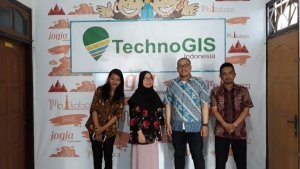 pelatihan sig dasar juli 2018 technogis 2