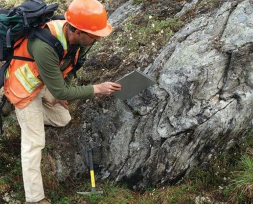 Kegunaan Pemetaan Geologi untuk Eksplorasi Sumber Daya Alam
